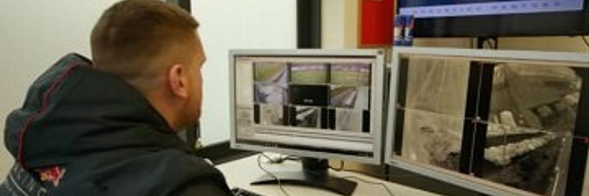 Камери FLIR захищають базу автогоночної команди Aston Martin Red Bull Racing