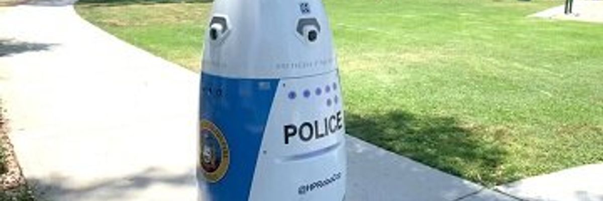 Робот-полицейский - забавный эксперимент или начало новой эпохи?