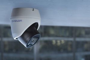 Avigilon випускає купольну камеру H5M зі штучним інтелектом