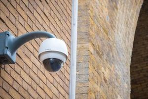 Интеллектуальные IP-камеры Bosch помогают отслеживать поток людей на станции London Bridge