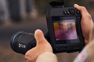 Новая высокопроизводительная тепловизионная камера FLIR T860 упрощает проведение промышленных инспекций