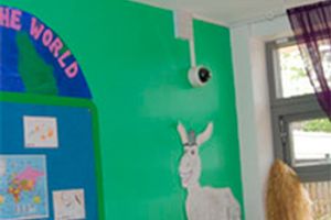 Сетевая IP система видеонаблюдения Samsung охраняет детский центр