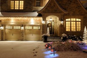 Як захистити свій будинок під час зимових свят