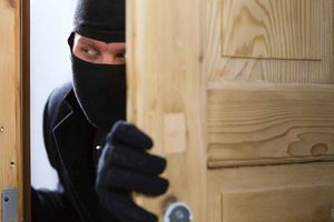 Де заховати свої цінні речі?