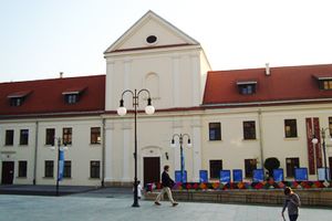 Система видеонаблюдения от VIVOTEK внедрена в культурном центре Люблина
