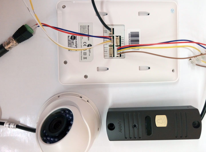 Видеодомофон NeoLight Tetta подключение контактов видеокамеры